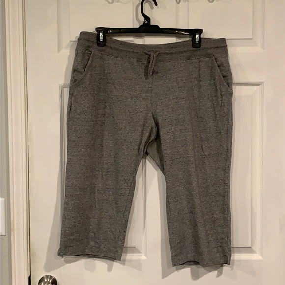 Eddie Bauer Pants - Capris